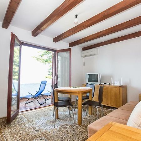Penthouse Karlobag Apartment Екстериор снимка